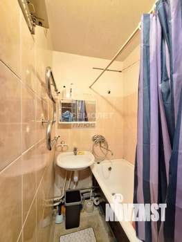 2-к квартира, вторичка, 42м2, 5/5 этаж