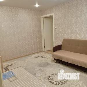 2-к квартира, вторичка, 42м2, 2/5 этаж